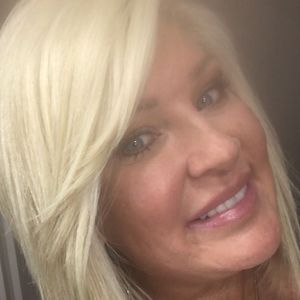 Meet your Posher, Posh